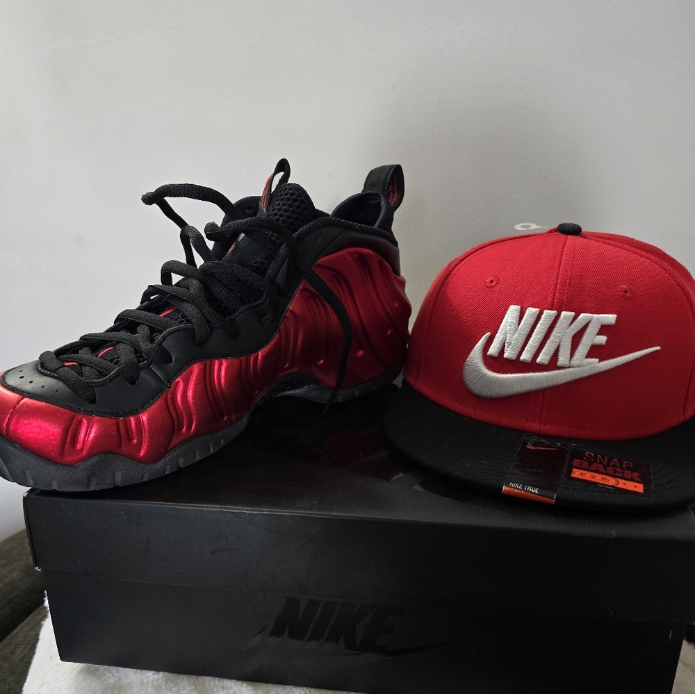 Nike Kids' Red and Black Foamposite Casual Shoe